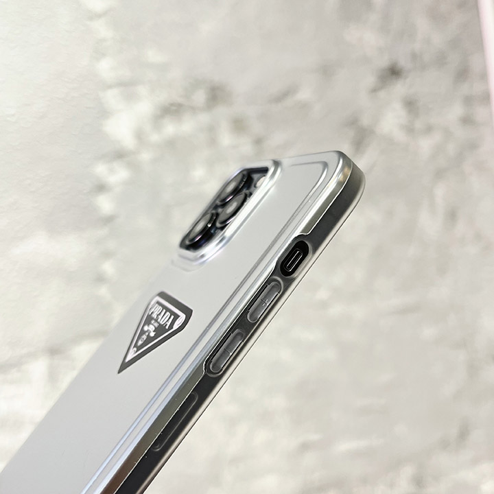 ブランド 携帯ケース iphone 15プラス 