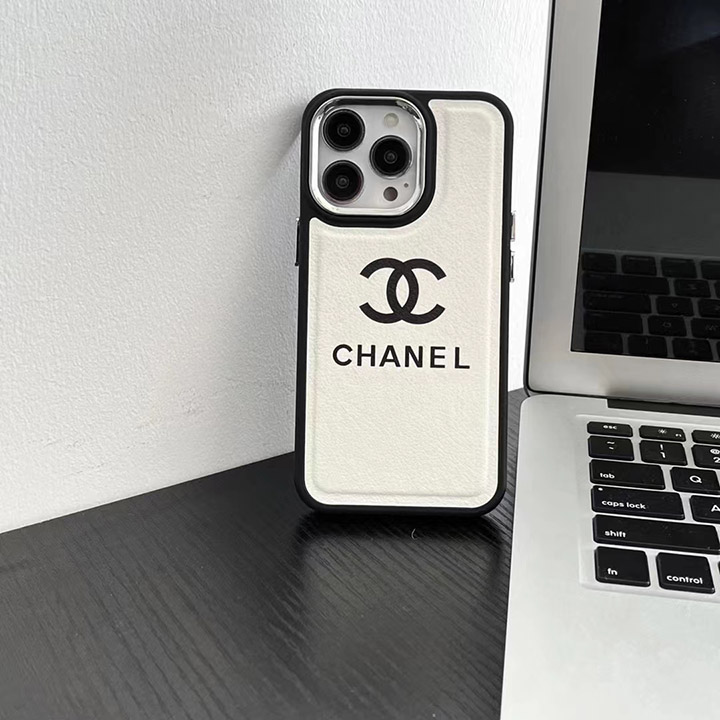 chanel アイフォン15プロ 携帯ケース 