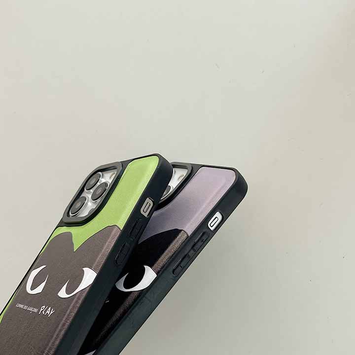 comme des garçons風 ケース iphone 14プロ 