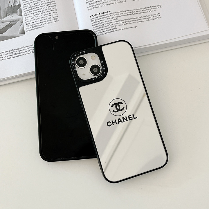 シャネル chanel スマホケース アイホン12 