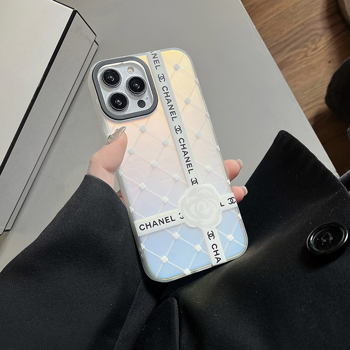 シャネル chanel アイフォン 15 ultra カバー 